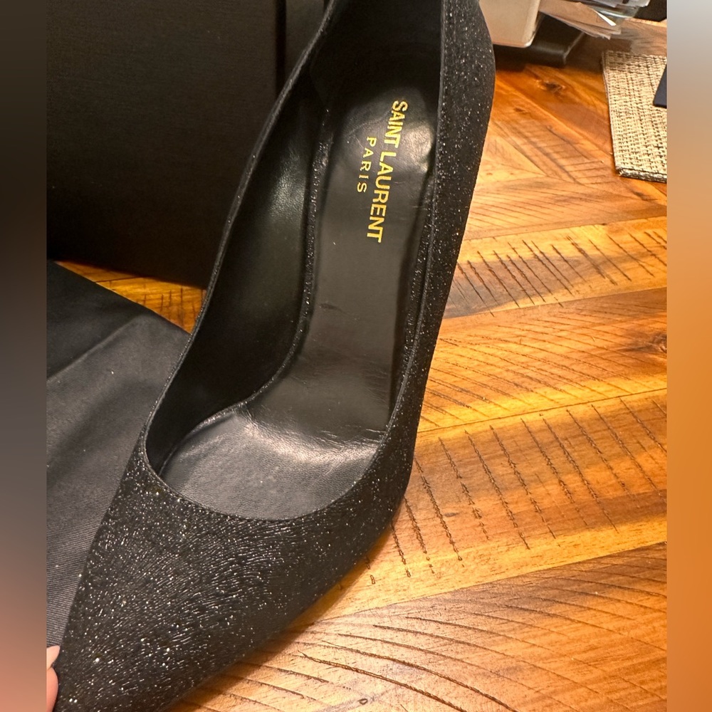 Saint Laurent Pointed Glitter Pumps - Picture 4 of 8